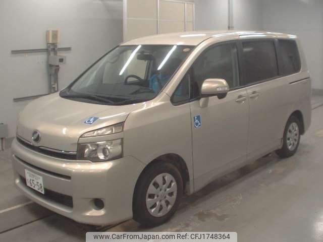 toyota voxy 2011 CFJ1748364 image 1