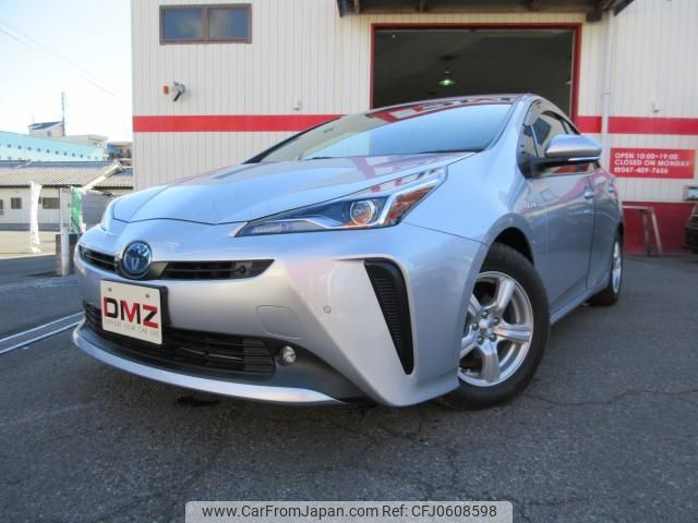 toyota prius 2019 quick_quick_DAA-ZVW51_6125560 image 1