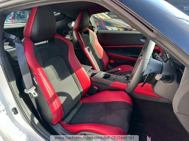 nissan fairlady-z 2025 CFJ1648561 image 2