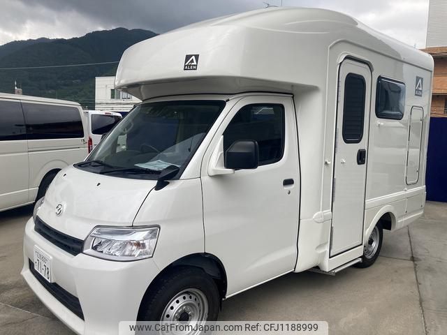 mazda bongo-truck 2025 GOO_NET_EXCHANGE_1003151A30250523W001 image 1