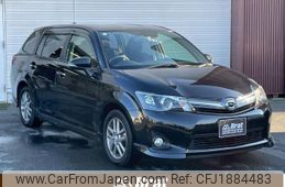 toyota corolla-fielder 2013 CFJ1884483