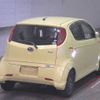subaru r2 2004 CFJ1827244 image 6