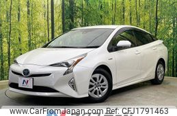 toyota prius 2017 CFJ1791463