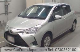 toyota vitz 2017 -TOYOTA--Vitz DBA-NSP135--NSP135-2074467---TOYOTA--Vitz DBA-NSP135--NSP135-2074467-