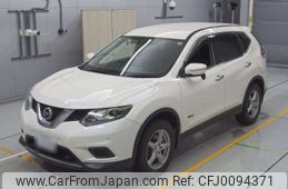 nissan x-trail 2016 -NISSAN 【尾張小牧 302ゆ6305】--X-Trail HNT32-112726---NISSAN 【尾張小牧 302ゆ6305】--X-Trail HNT32-112726-