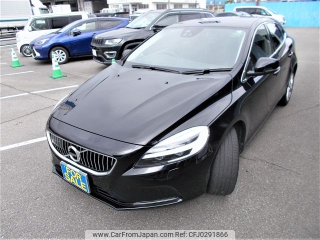 volvo v40 2017 -VOLVO--Volvo V40 DBA-MB4154T--YV1MV2920H2371440---VOLVO--Volvo V40 DBA-MB4154T--YV1MV2920H2371440- image 2