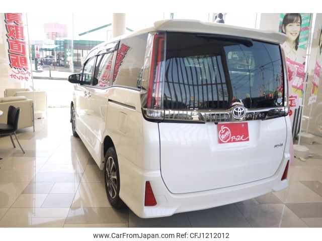 toyota noah 2018 -TOYOTA--Noah DBA-ZRR85W--ZRR85-0114293---TOYOTA--Noah DBA-ZRR85W--ZRR85-0114293- image 2