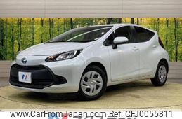 toyota aqua 2022 -TOYOTA--AQUA 6AA-MXPK11--MXPK11-2057480---TOYOTA--AQUA 6AA-MXPK11--MXPK11-2057480-