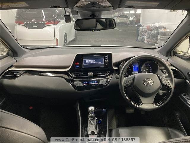 toyota c-hr 2017 -TOYOTA--C-HR DAA-ZYX10--ZYX10-2038324---TOYOTA--C-HR DAA-ZYX10--ZYX10-2038324- image 2