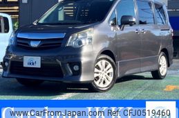 toyota noah 2011 -TOYOTA 【名変中 】--Noah ZRR70W--0403435---TOYOTA 【名変中 】--Noah ZRR70W--0403435-