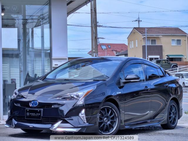 toyota prius 2018 quick_quick_DAA-ZVW51_ZVW51-8045011 image 1