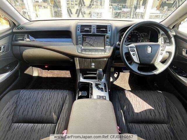 toyota crown 2010 504928-925739 image 1