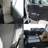 toyota coaster 2018 GOO_JP_700100083530230728001 image 9