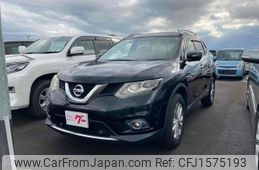 nissan x-trail 2016 CFJ1575193