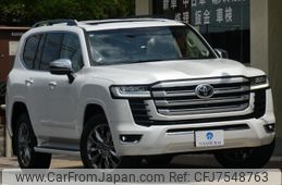 2022年　黄道十二宮　2オンス TOYOTA LAND CRUISER ZX | 2022 | PEARL WHITE | 50 km