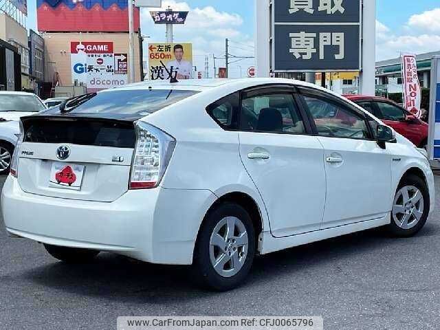 toyota prius 2011 504928-923124 image 2