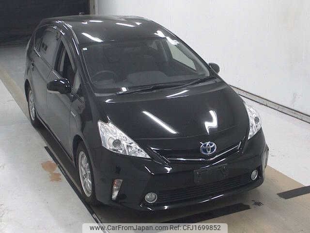 toyota prius-α 2014 CFJ1699852 image 1