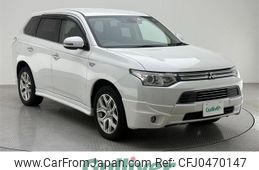 mitsubishi outlander-phev 2013 -MITSUBISHI--Outlander PHEV DLA-GG2W--GG2W-0008133---MITSUBISHI--Outlander PHEV DLA-GG2W--GG2W-0008133-