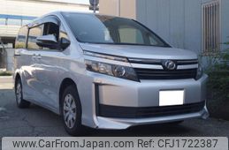 toyota voxy 2016 CFJ1722387