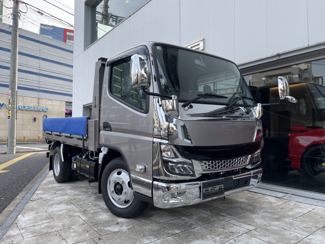 Used MITSUBISHI FUSO CANTER 2023/Aug CFJ8858542 in good 