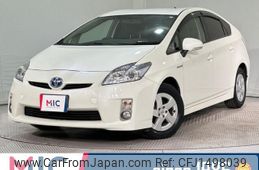 toyota prius 2011 CFJ1498039