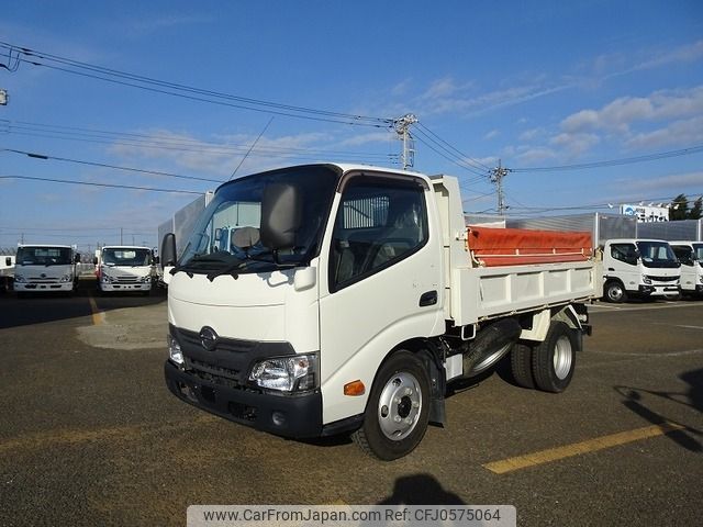 hino dutro 2019 -HINO--Hino Dutoro TKG-XZU630T--XZU630-0004284---HINO--Hino Dutoro TKG-XZU630T--XZU630-0004284- image 1