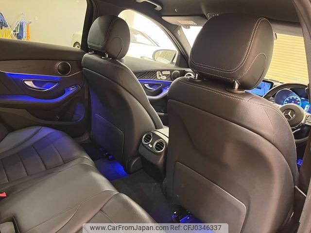 mercedes-benz c-class 2019 quick_quick_205077_WDD2050772R530061 image 2