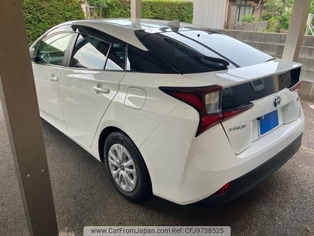 toyota prius 2021 CFJ9738525 image 2