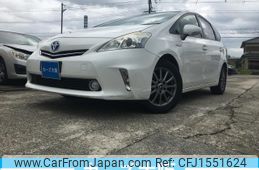 toyota prius-α 2012 CFJ1551624