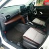 toyota yaris-cross 2021 CFJ1745549 image 14