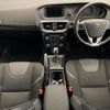 volvo v40 2017 quick_quick_MD4204T_YV1MVA8RDJ2463299 image 2