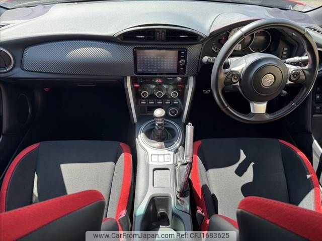 toyota 86 2018 CFJ1683625 image 2