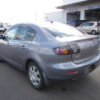 mazda axela 2005 160225102654 image 3