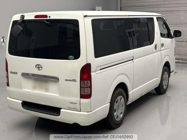 toyota hiace-van 2011 CFJ1652992 image 2