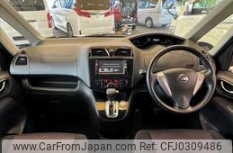 nissan serena 2011 TE4975