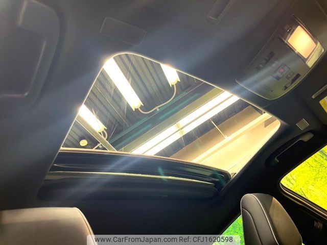 toyota crown 2018 CFJ1620598 image 2