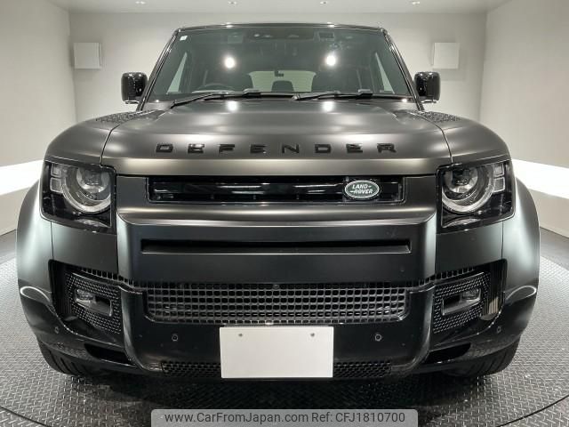 land-rover defender 2024 CFJ1810700 image 2