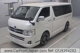toyota regiusace-van 2011 CFJ9394282