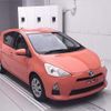 toyota aqua 2012 -TOYOTA--AQUA NHP10-2070072---TOYOTA--AQUA NHP10-2070072- image 1