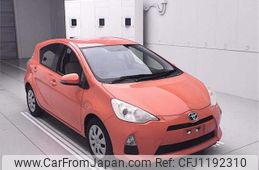 toyota aqua 2012 -TOYOTA--AQUA NHP10-2070072---TOYOTA--AQUA NHP10-2070072-