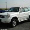 nissan safari 2000 29220 image 3