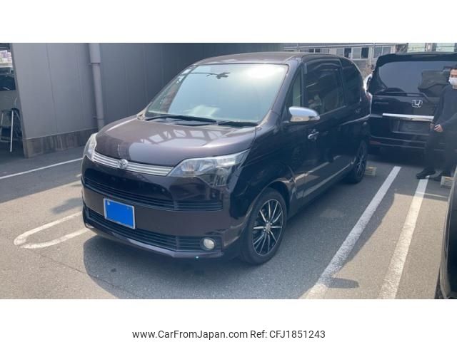 toyota spade 2014 CFJ1851243 image 1