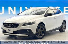 volvo v40 2013 -VOLVO--Volvo V40 DBA-MB5204T--YV1MZ6356E2032508---VOLVO--Volvo V40 DBA-MB5204T--YV1MZ6356E2032508-