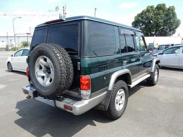 2001 Toyota Landcruiser 70 HZJ76K 4WD - Car Price $30,037