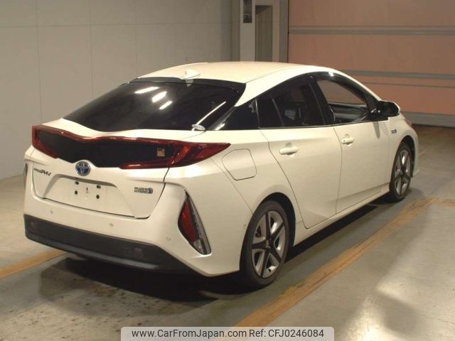 toyota prius-phv 2017 -TOYOTA--Prius PHV ZVW52-3034207---TOYOTA--Prius PHV ZVW52-3034207- image 2