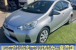 toyota aqua 2012 -TOYOTA--AQUA DAA-NHP10--NHP10-2096901---TOYOTA--AQUA DAA-NHP10--NHP10-2096901-