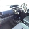 toyota aqua 2017 CFJ1362503 image 17