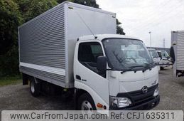 hino dutro 2016 CFJ1635311