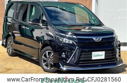 toyota voxy 2018 -TOYOTA--Voxy DBA-ZRR80W--ZRR80-0402048---TOYOTA--Voxy DBA-ZRR80W--ZRR80-0402048-