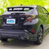 toyota c-hr 2017 quick_quick_DAA-ZYX10_ZYX10-2013889 image 3